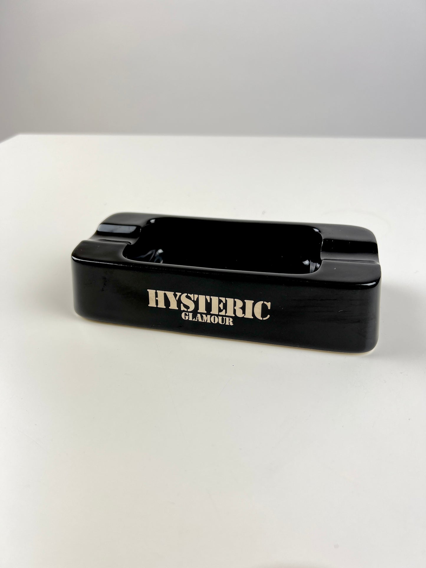 Hysteric Glamour Ash Tray Set